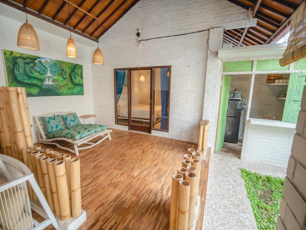 Terracotta Guest House Bali Canggu Exteriör bild
